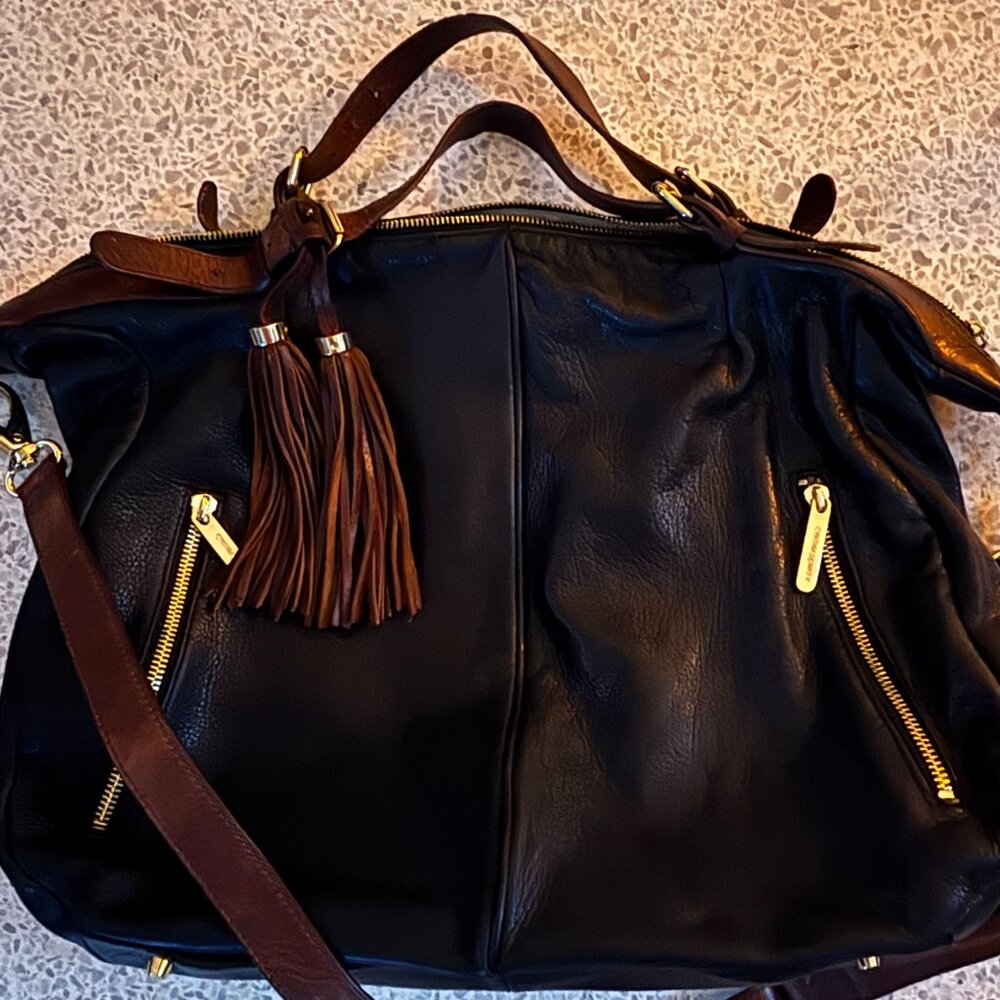 Cynthia Rowley Black Leather Adjustable Cross Body Hand Bag